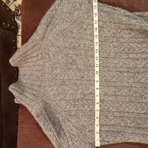 ❄️ J.Crew Alpaca & Wool Gray Cable Knit Wrap Cardigan Sweater | Large - Picture 11 of 11